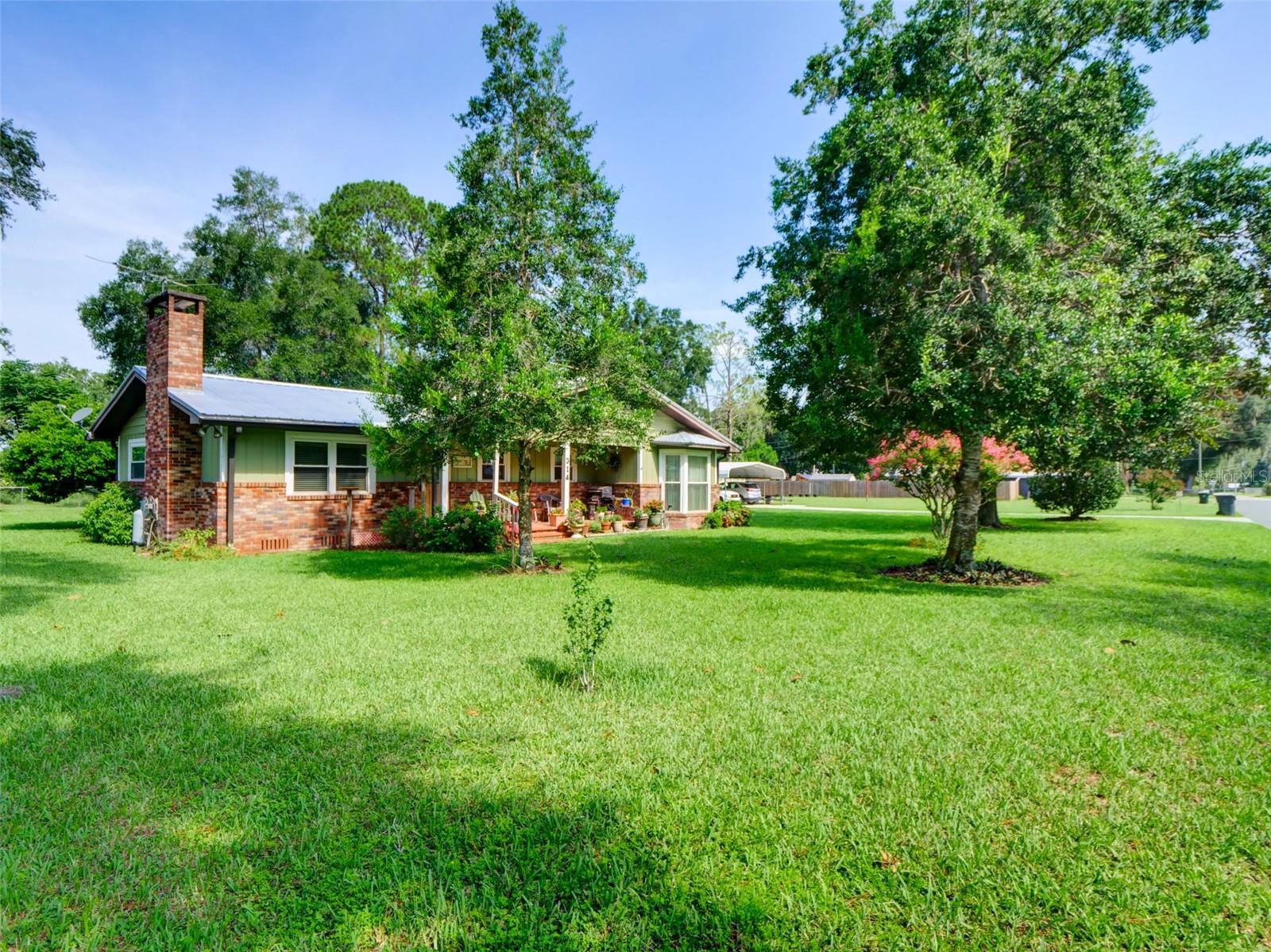 BUSHNELL - Residential