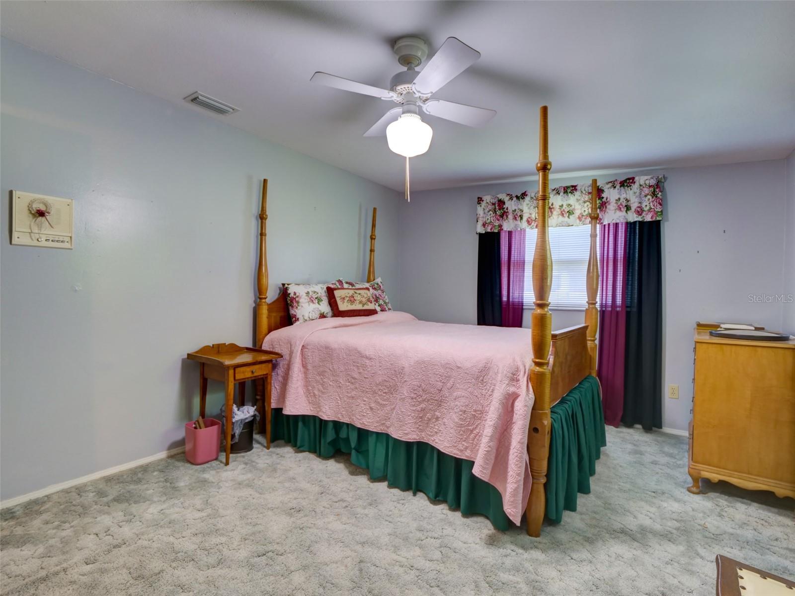 BUSHNELL - Residential
