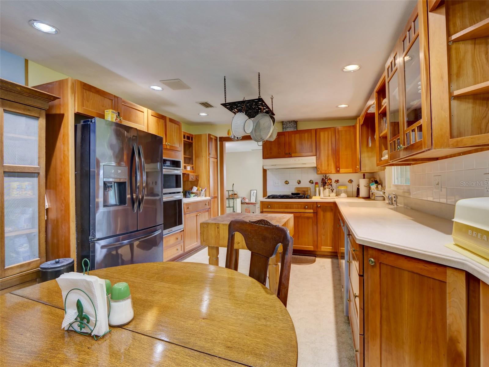 BUSHNELL - Residential