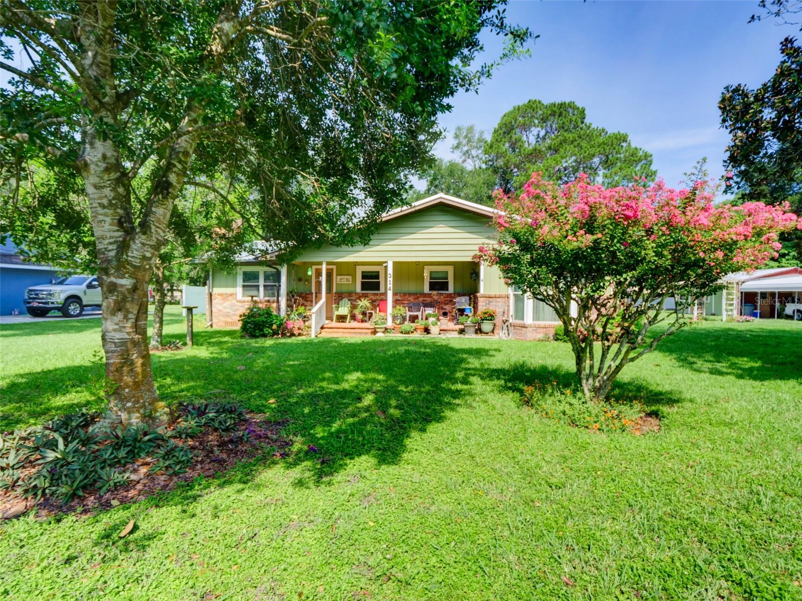 BUSHNELL - Residential