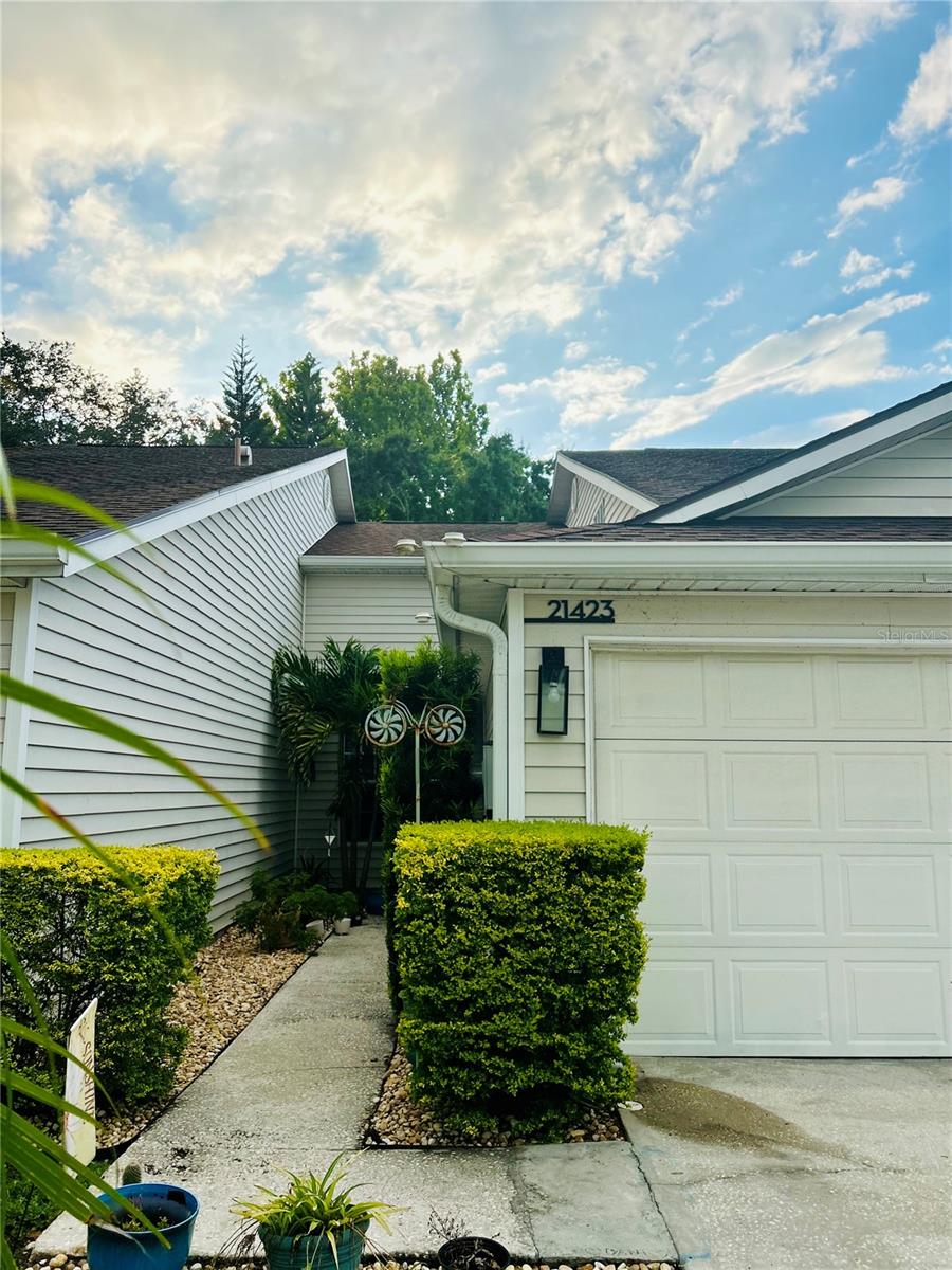 LAKE HERON PH 08 09 - Residential Lease