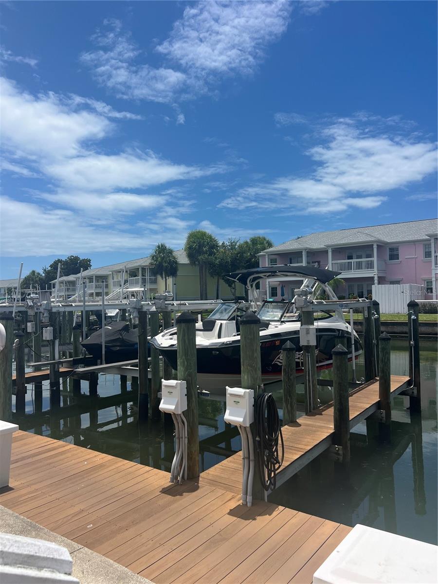 WATERSIDE AT COQUINA KEY DOCK CONDO - Residential