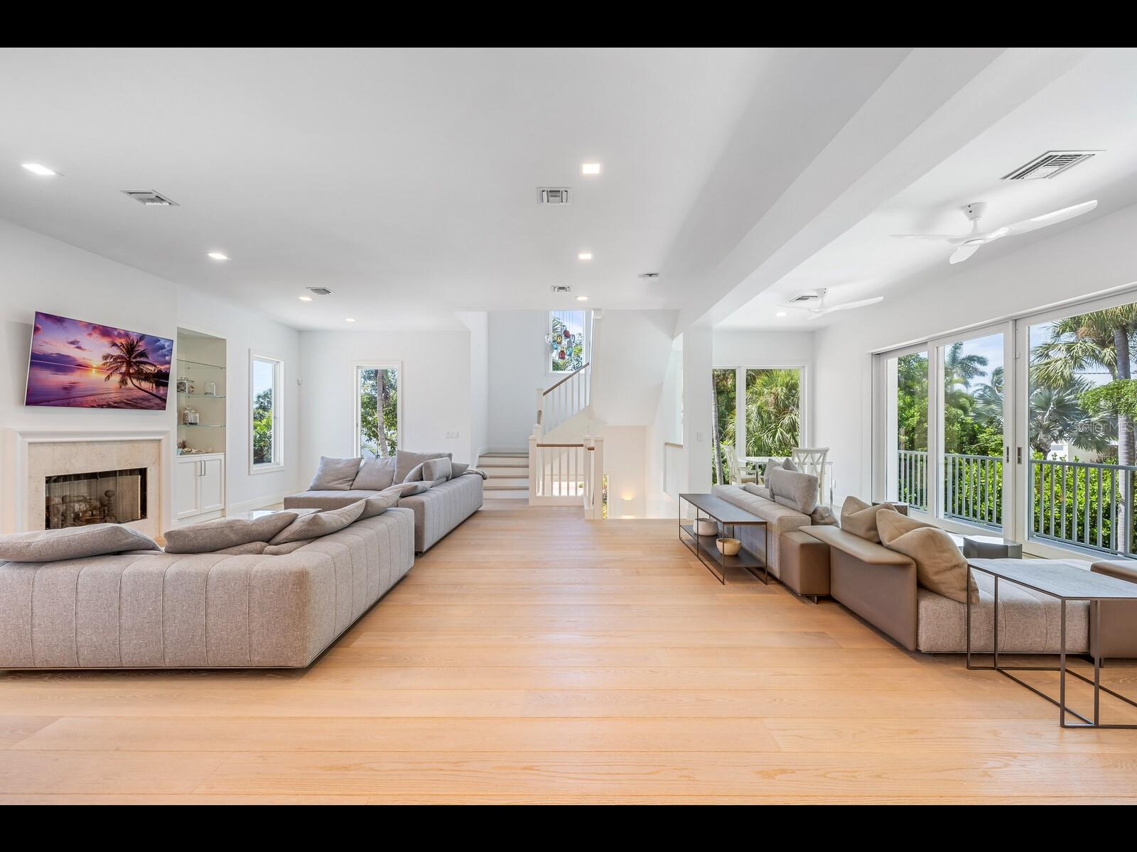 ACREAGE & UNREC - Residential