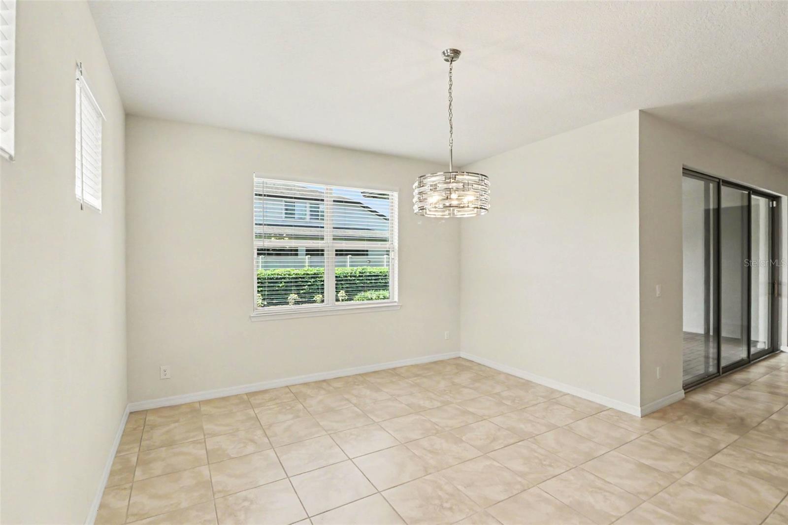 SPLIT OAK ESTATES - Residential