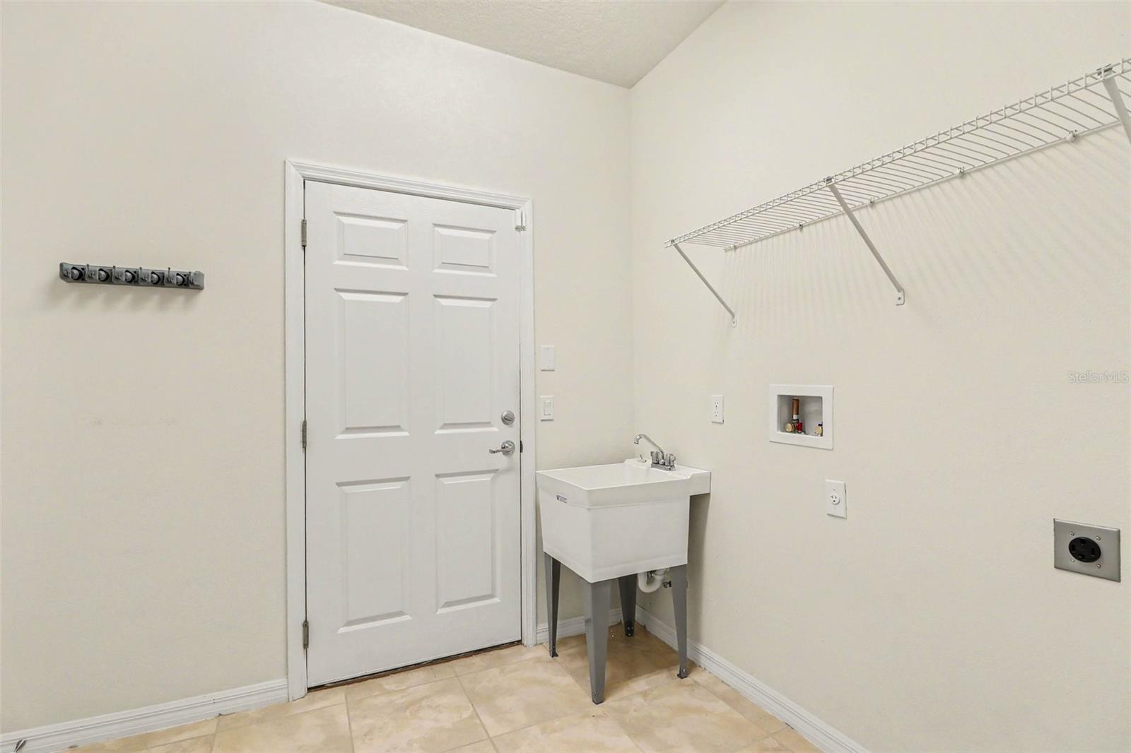 SPLIT OAK ESTATES - Residential