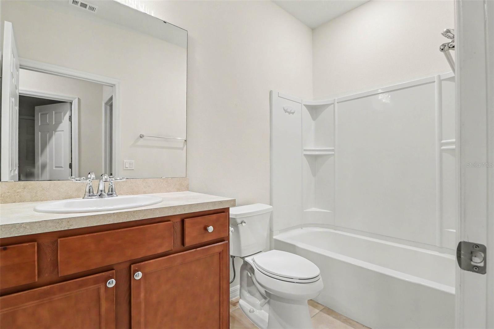 SPLIT OAK ESTATES - Residential