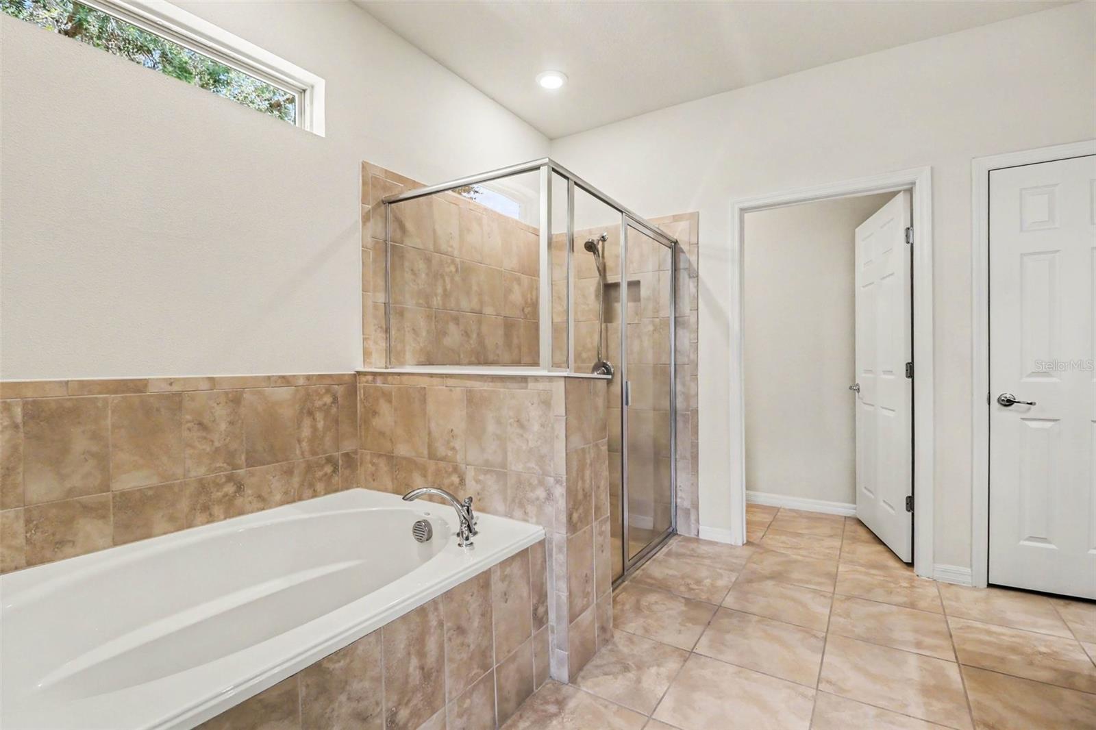 SPLIT OAK ESTATES - Residential