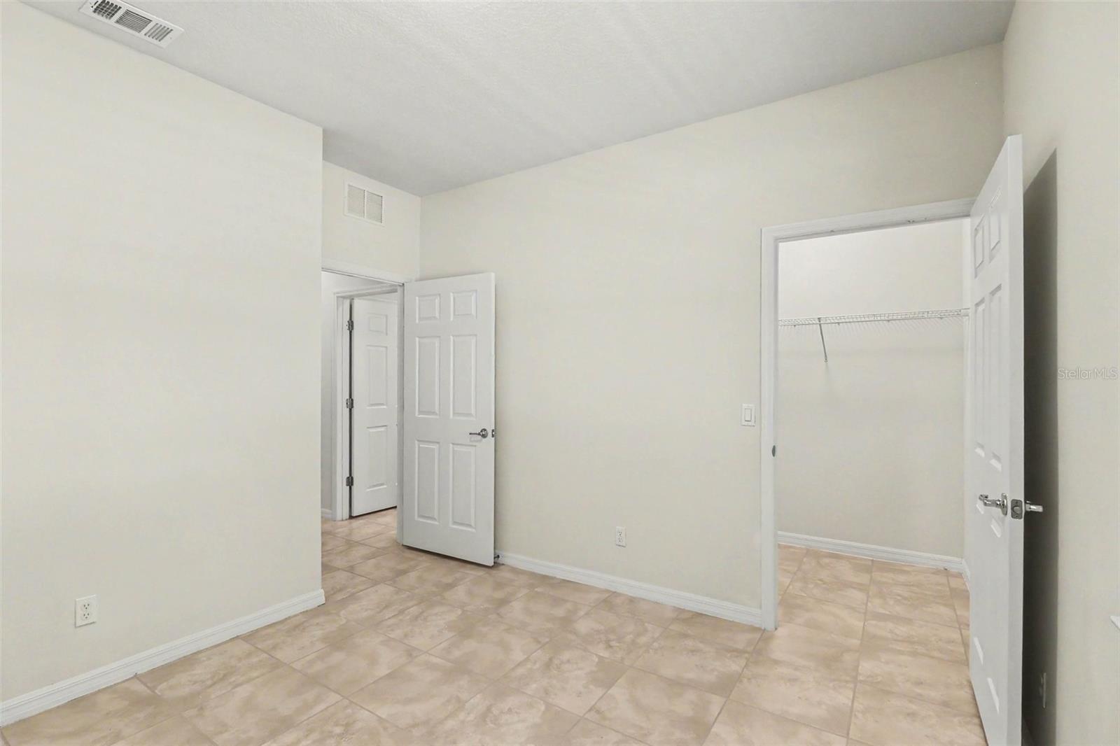 SPLIT OAK ESTATES - Residential
