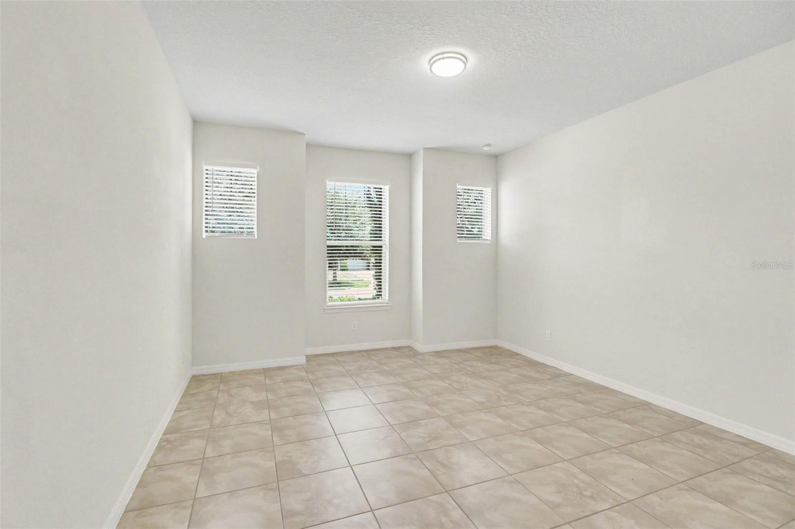 SPLIT OAK ESTATES - Residential