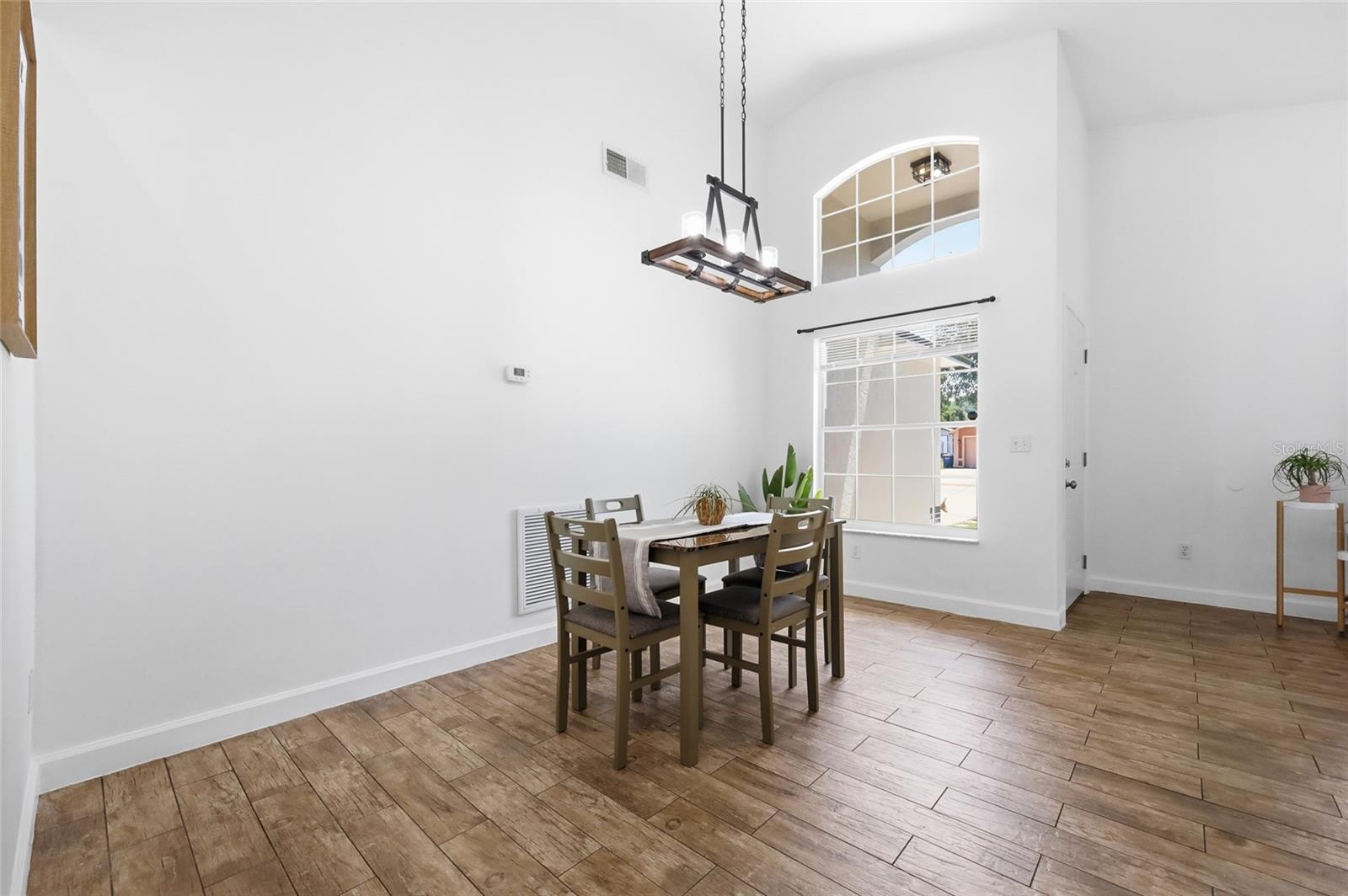ARBORS PH 1 - Residential