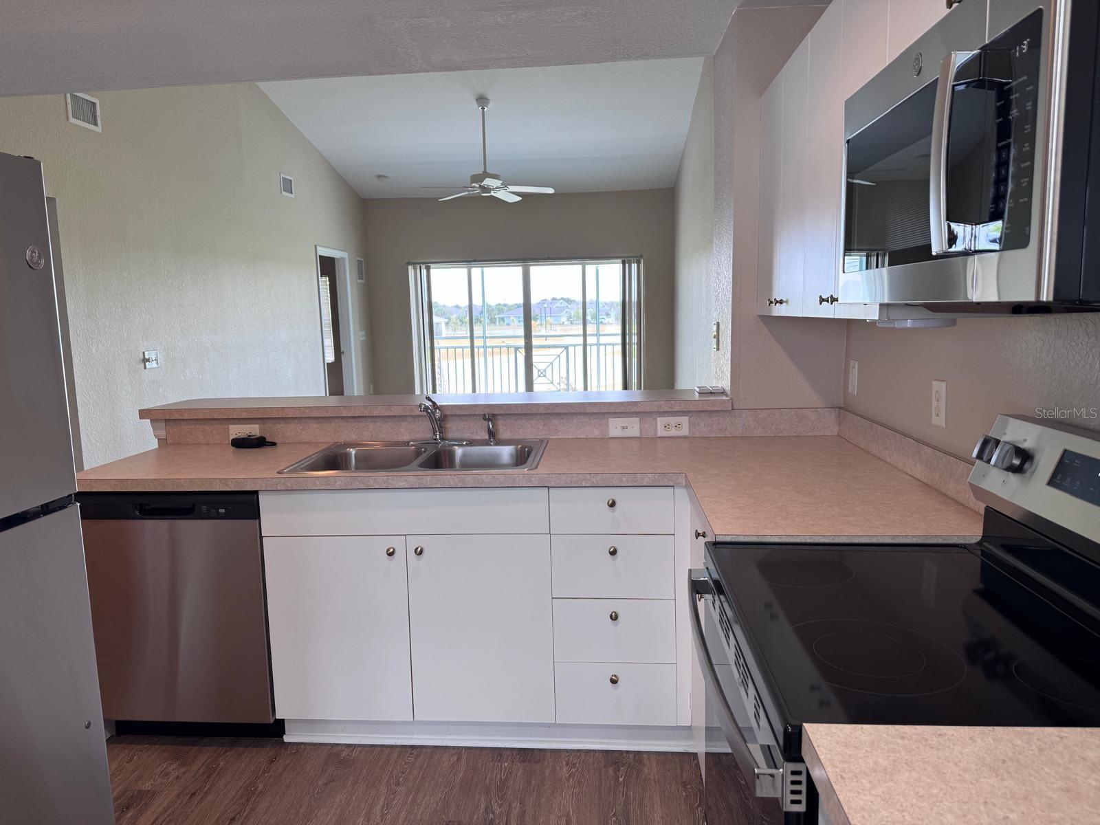 COLONY AT SABAL TRACE PH 01 - Residential Lease
