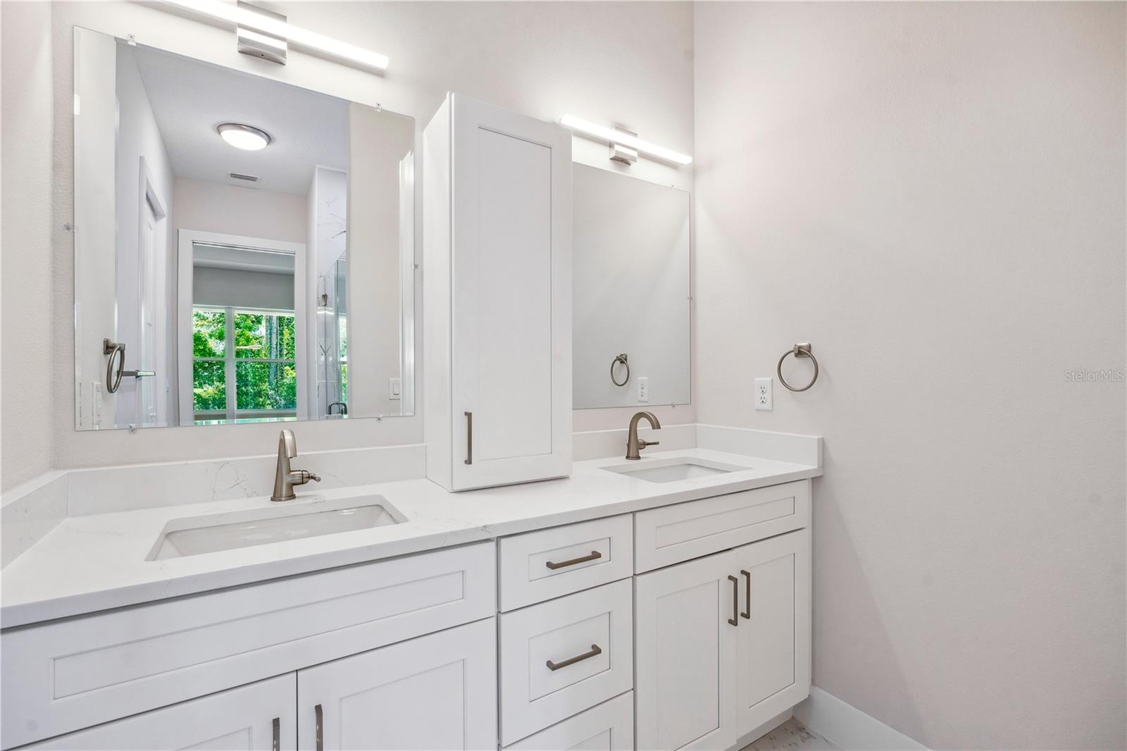 PALM COAST/EASTHAMPTON SEC 34 - Residential Income
