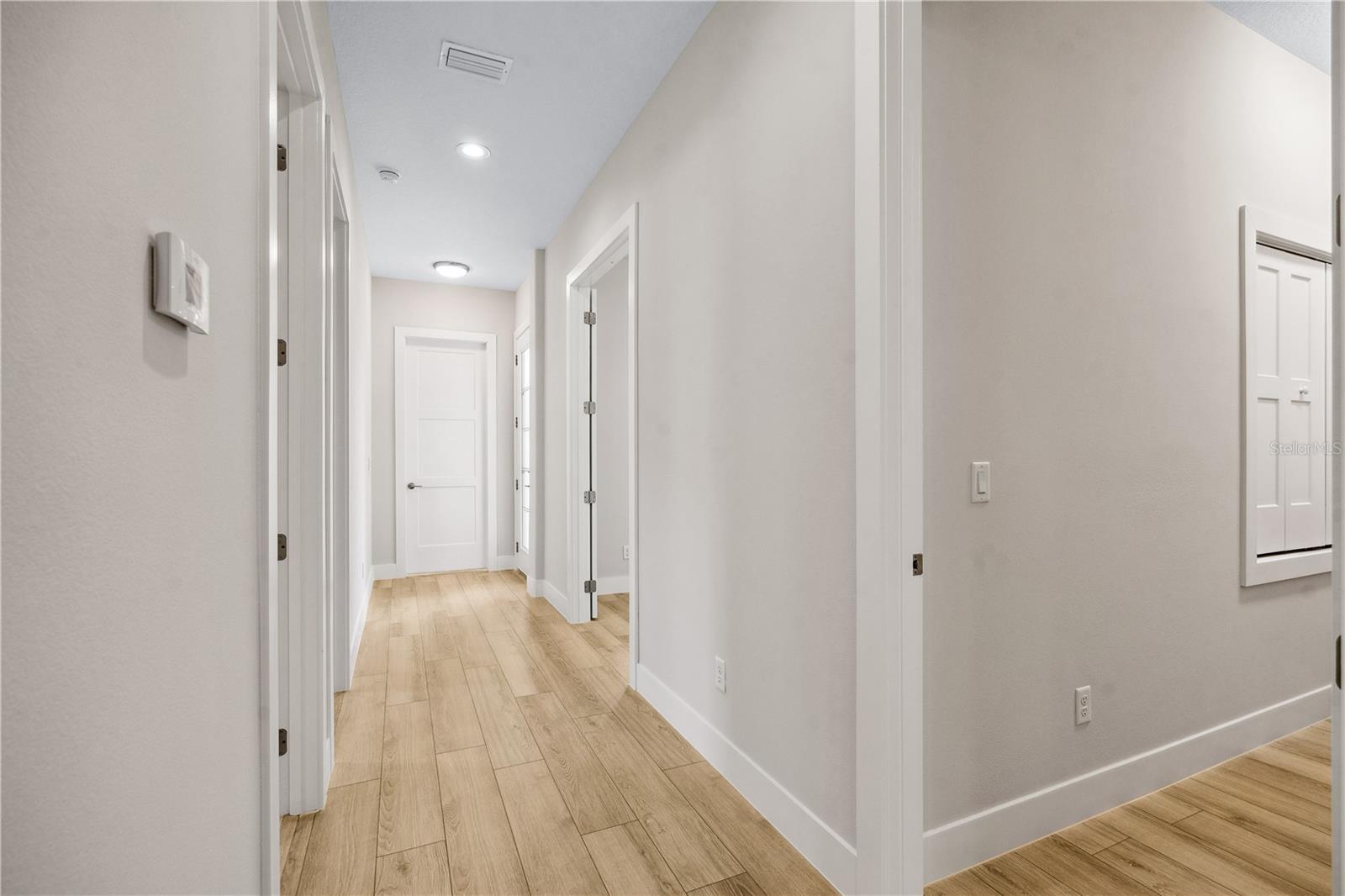 PALM COAST/EASTHAMPTON SEC 34 - Residential Income