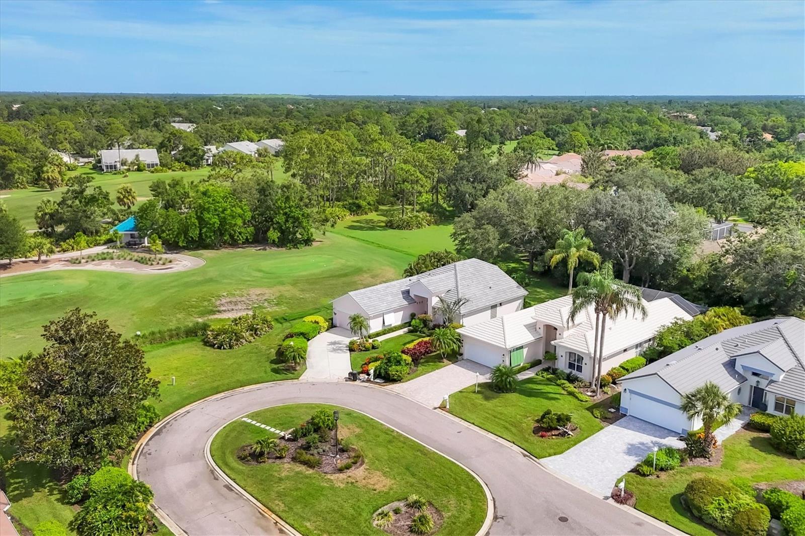 UNIVERSITY PARK COUNTRY CLUB - Residential