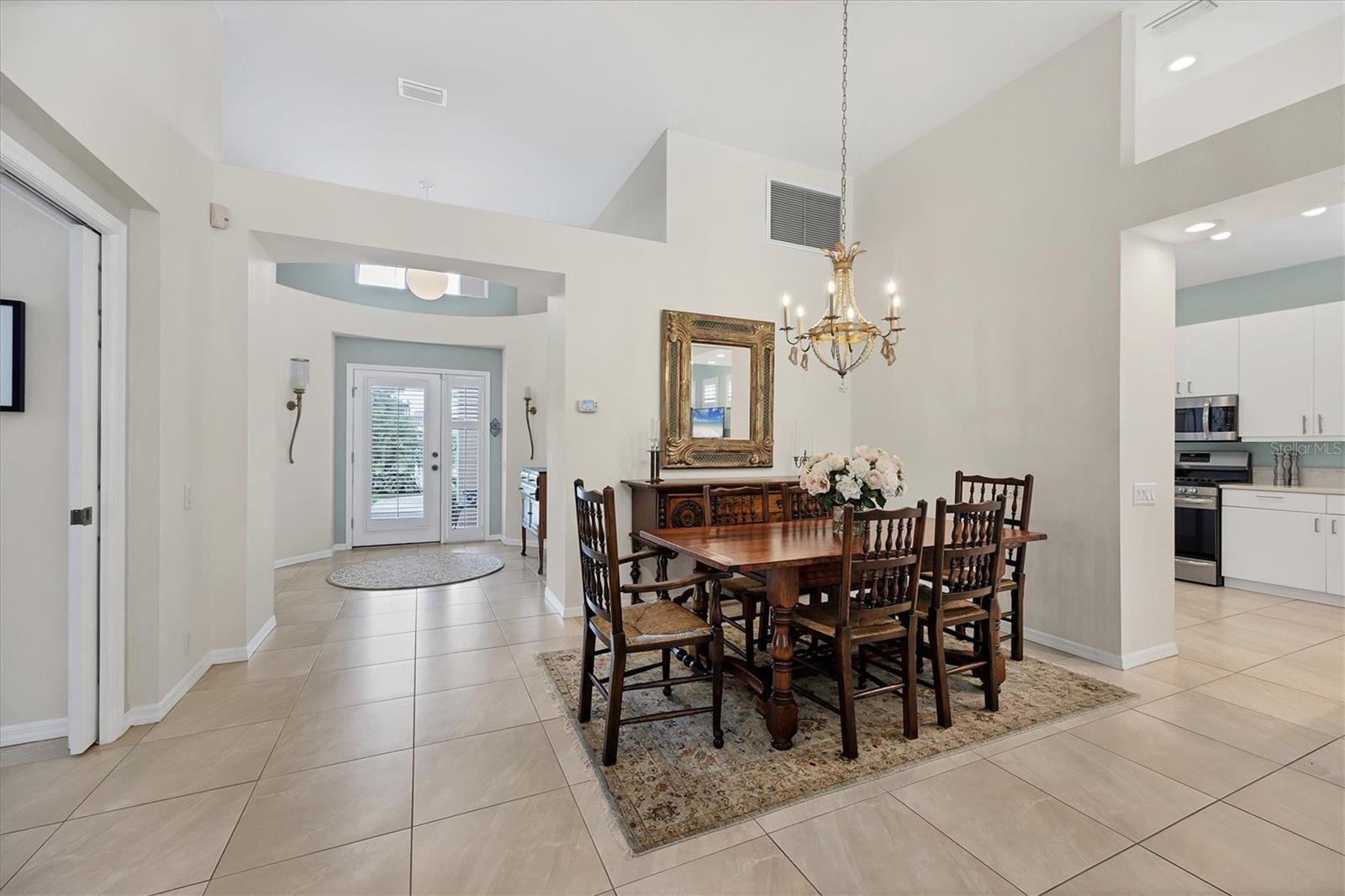 UNIVERSITY PARK COUNTRY CLUB - Residential