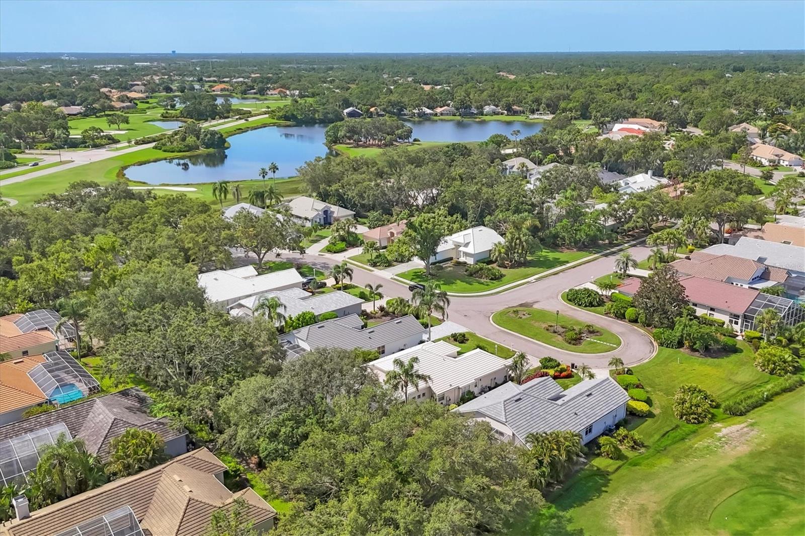 UNIVERSITY PARK COUNTRY CLUB - Residential