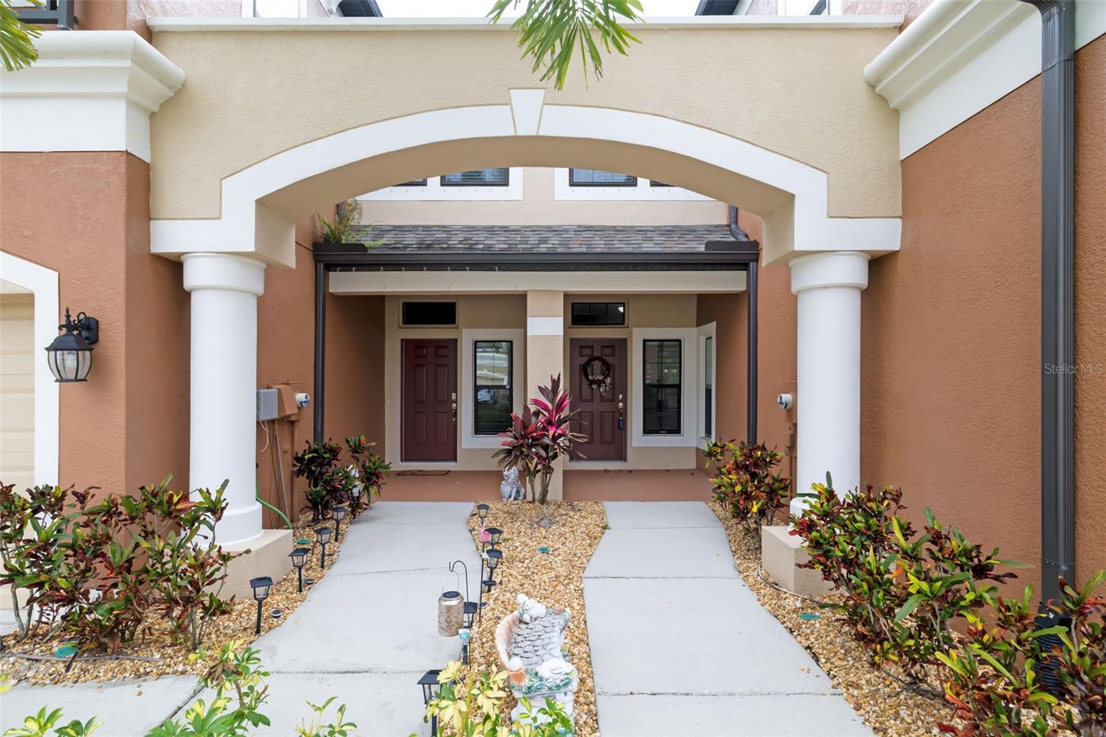 CREEKWOOD TWNHMS - Residential