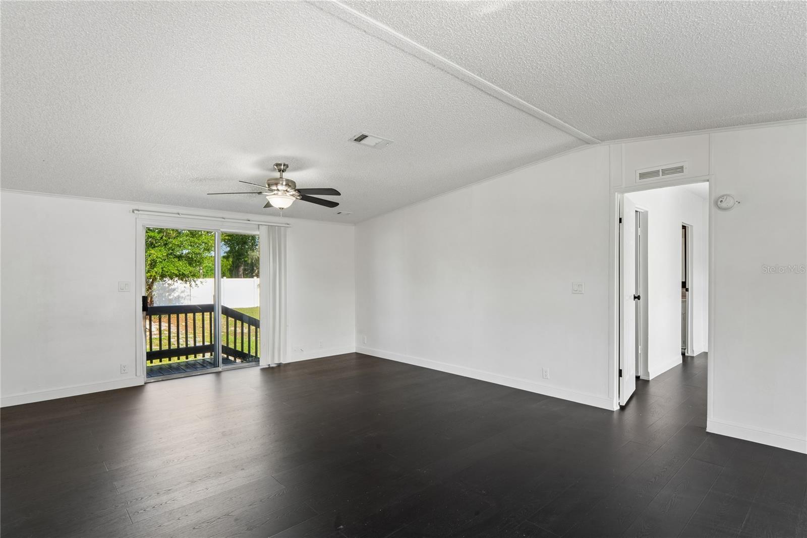 TANGERINE ESTATES - Residential