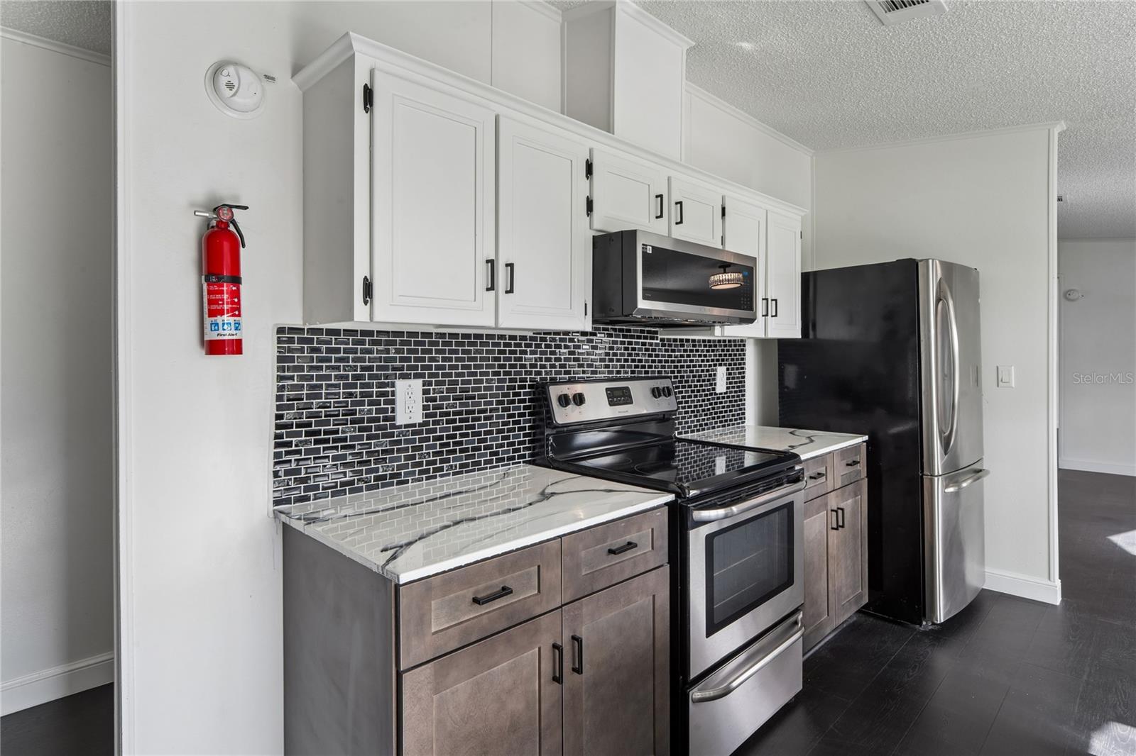 TANGERINE ESTATES - Residential
