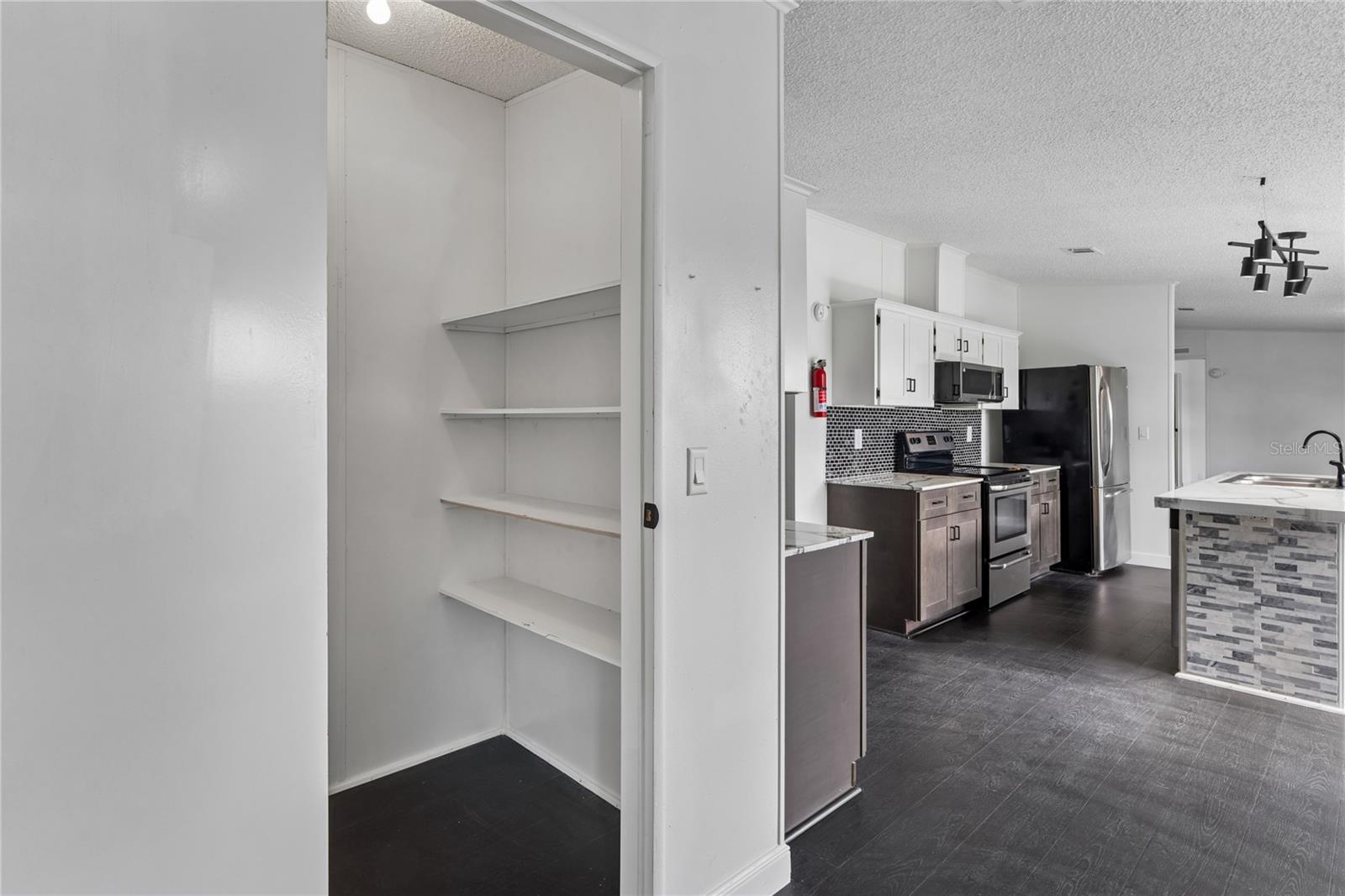 TANGERINE ESTATES - Residential