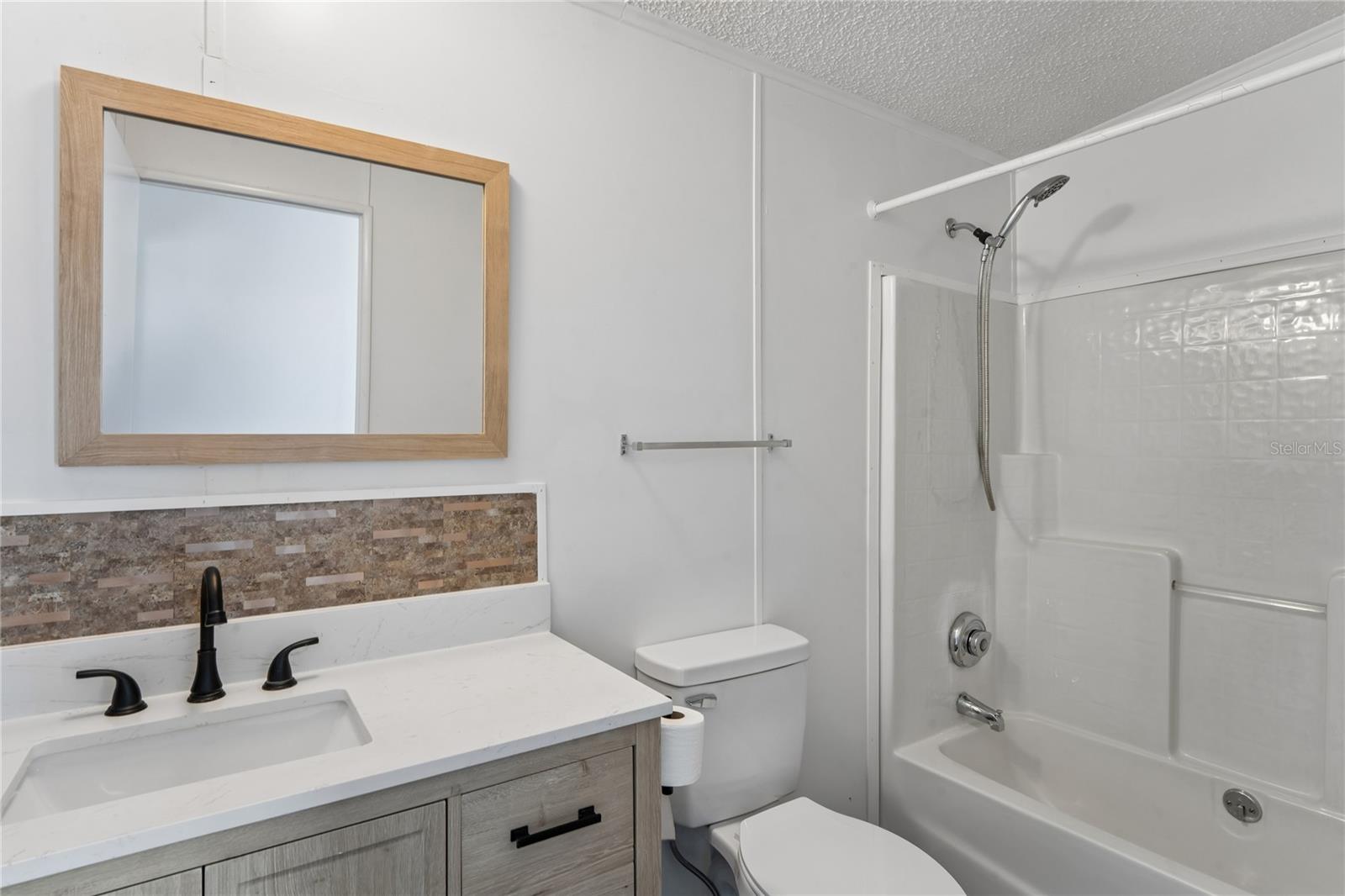 TANGERINE ESTATES - Residential