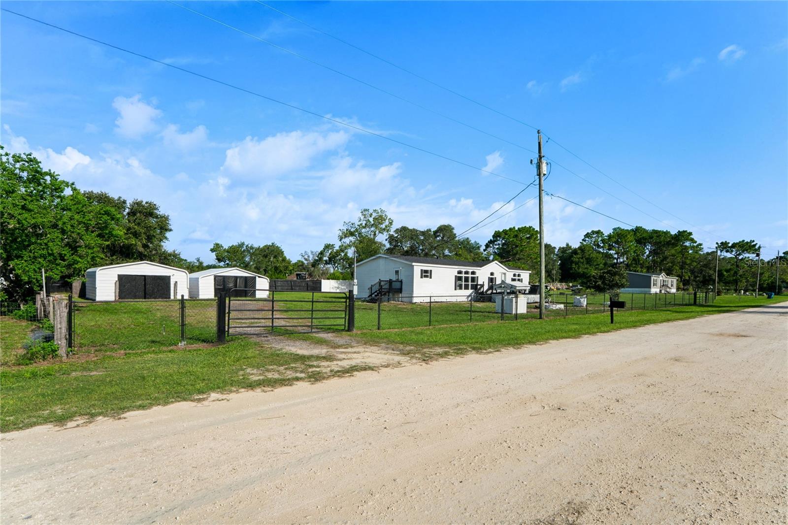 TANGERINE ESTATES - Residential