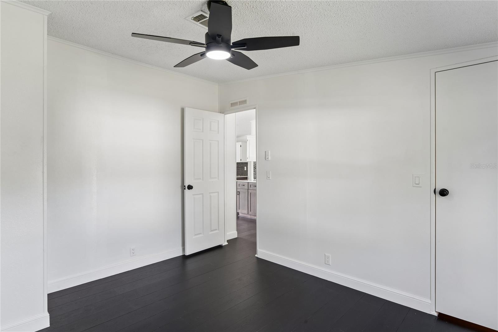 TANGERINE ESTATES - Residential
