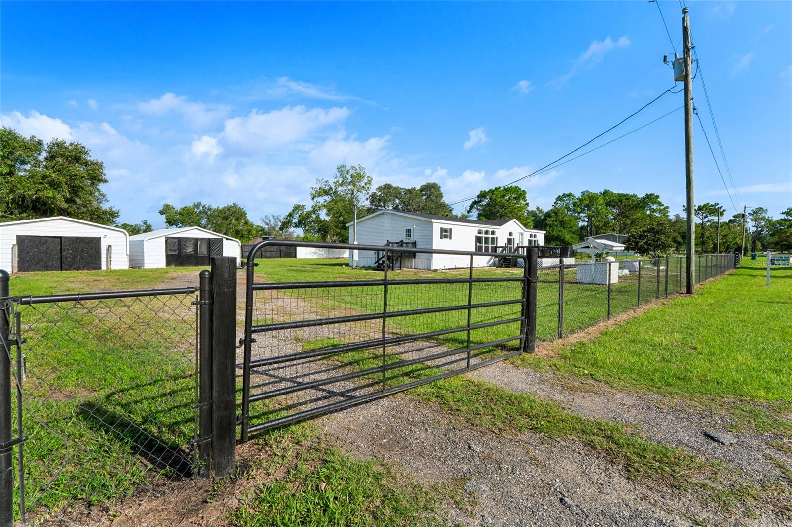 TANGERINE ESTATES - Residential