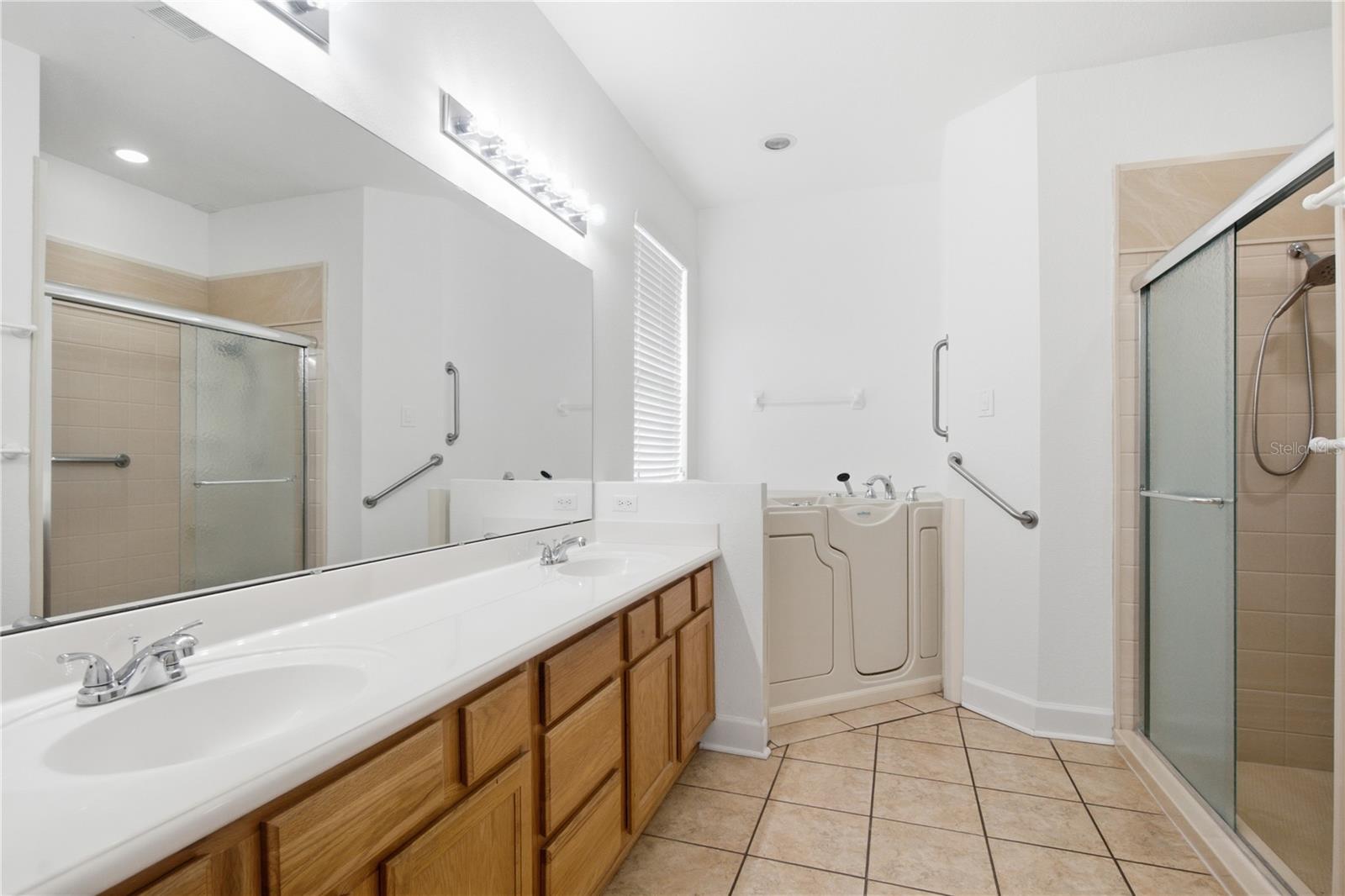 CRESTWOOD PH 2 - Residential