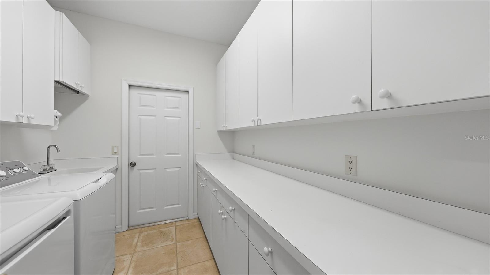 EASTLAKE - Residential