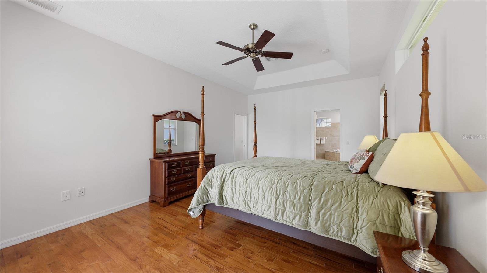 EASTLAKE - Residential