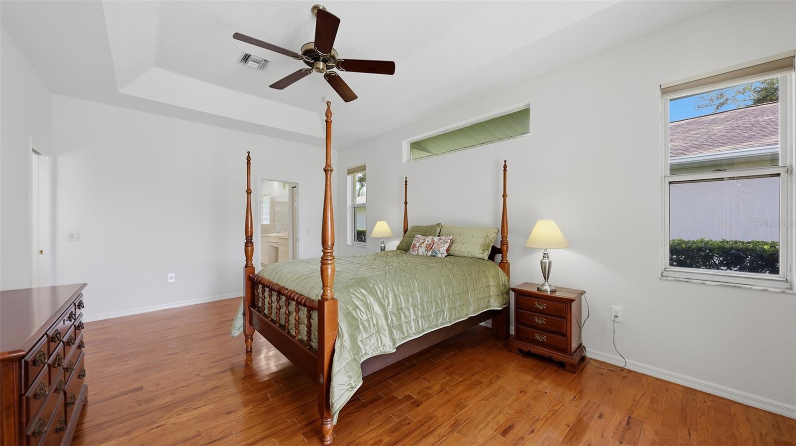 EASTLAKE - Residential