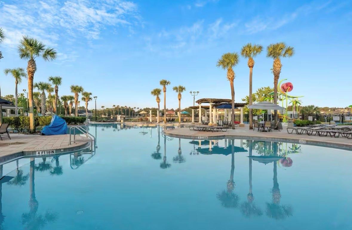 VENTURA AT WINDSOR HILLS CONDO PH 3 - Residential