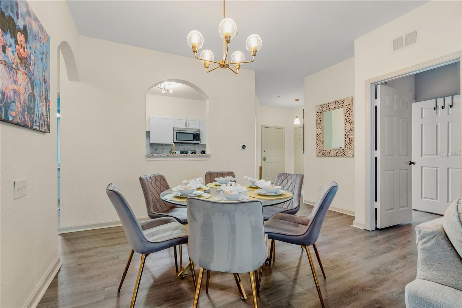VENTURA AT WINDSOR HILLS CONDO PH 3 - Residential
