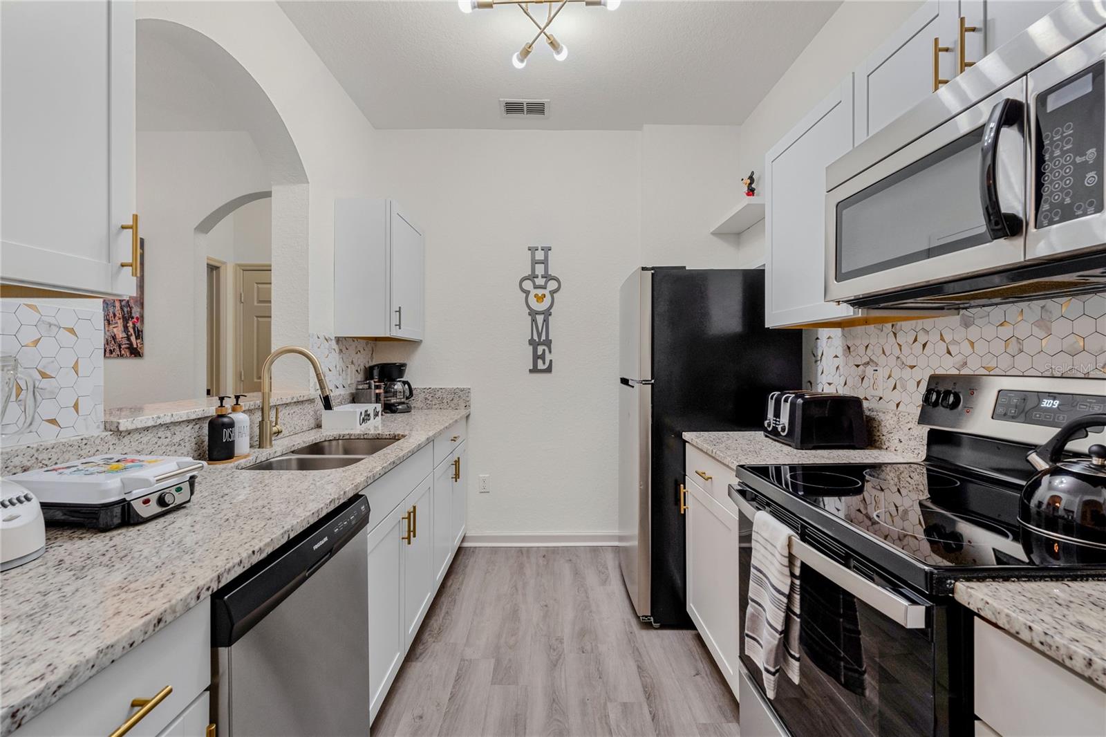 VENTURA AT WINDSOR HILLS CONDO PH 3 - Residential