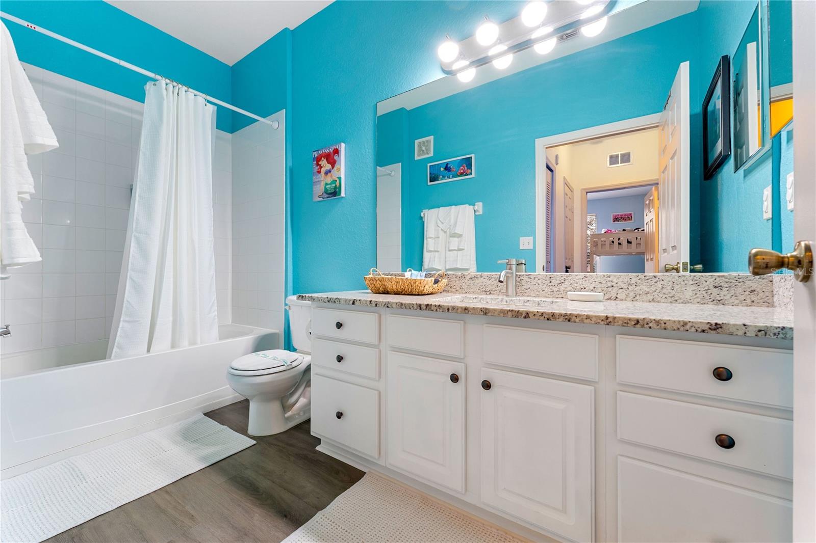 VENTURA AT WINDSOR HILLS CONDO PH 3 - Residential