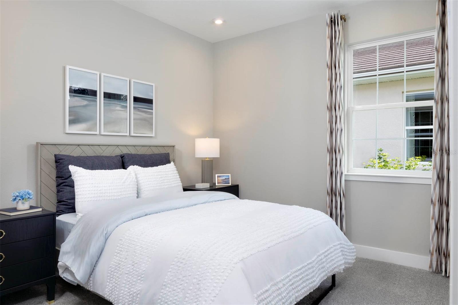 SUNSTONE AT WELLEN PARK - Residential