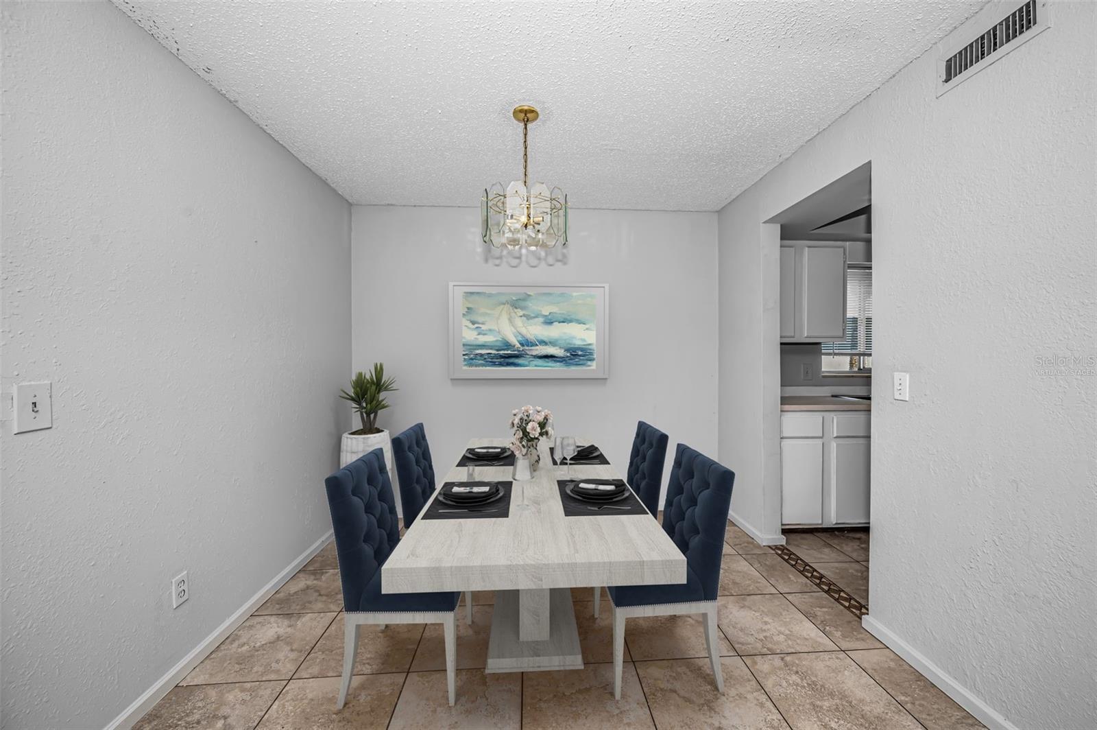 OAK LAKE PARK CONDO - Residential