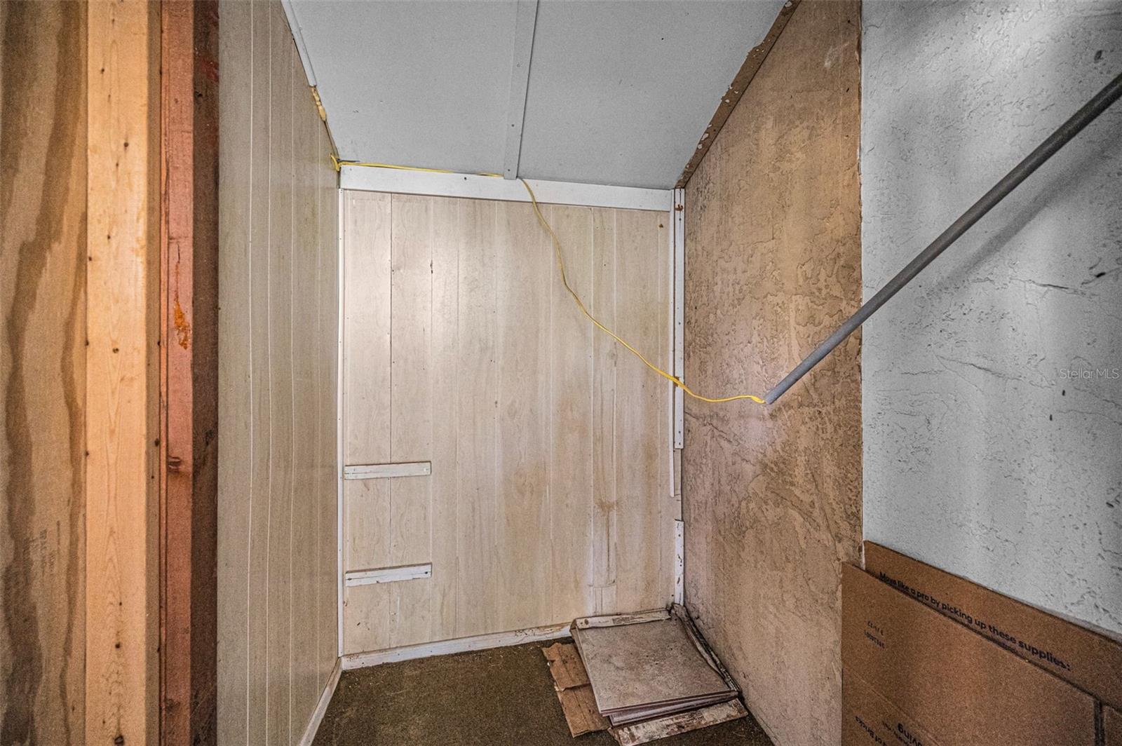 OAK LAKE PARK CONDO - Residential