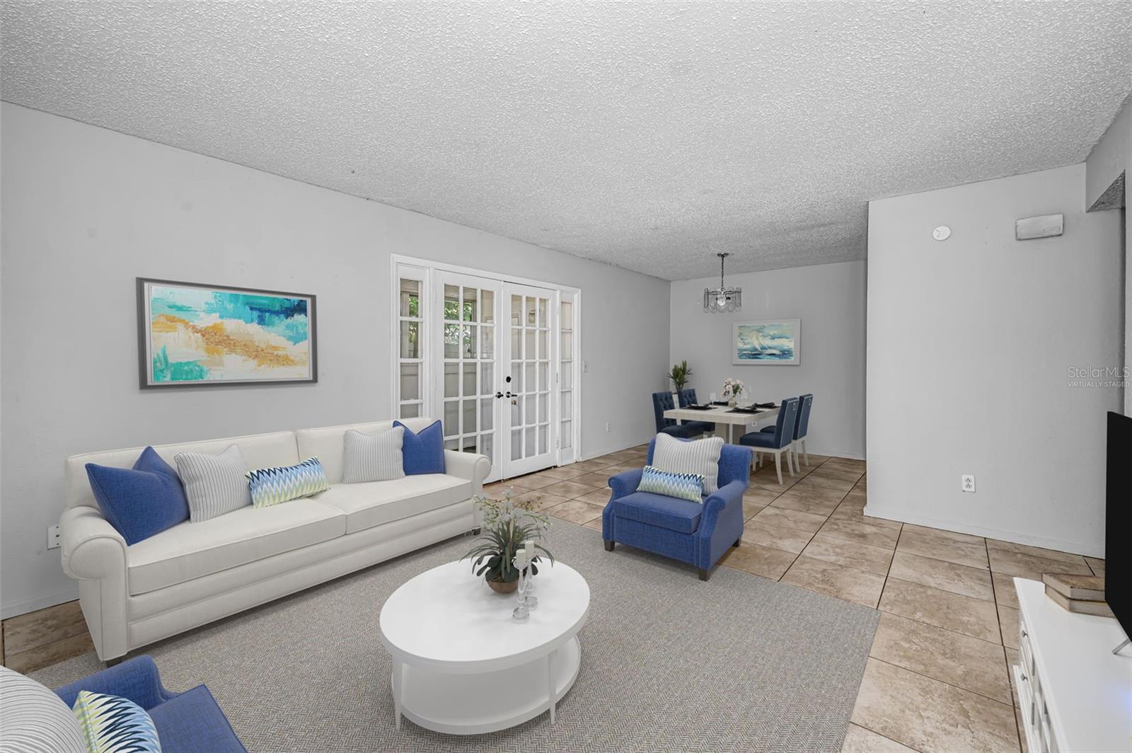 OAK LAKE PARK CONDO - Residential