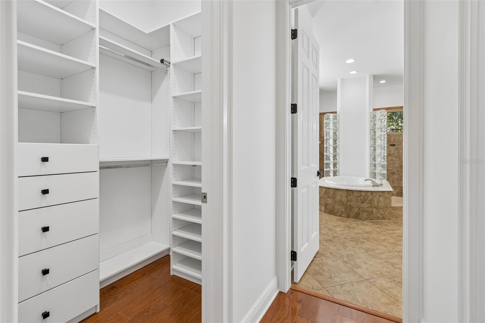 CARROLL LANDING - Residential