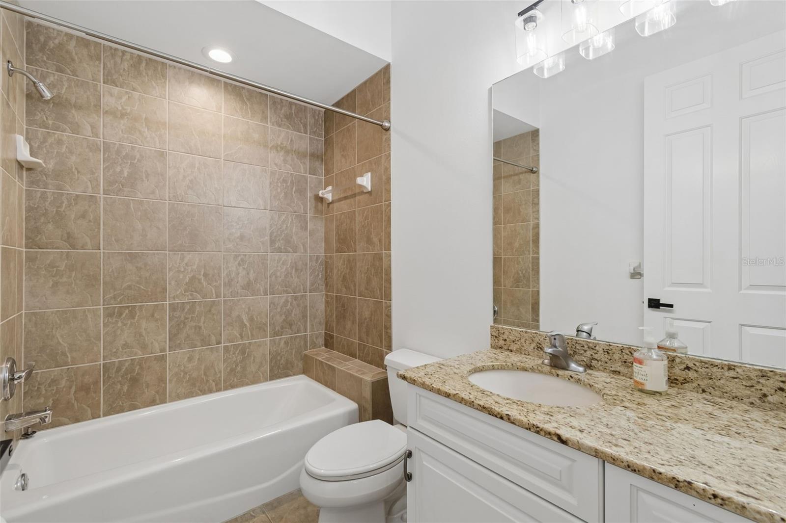 CARROLL LANDING - Residential