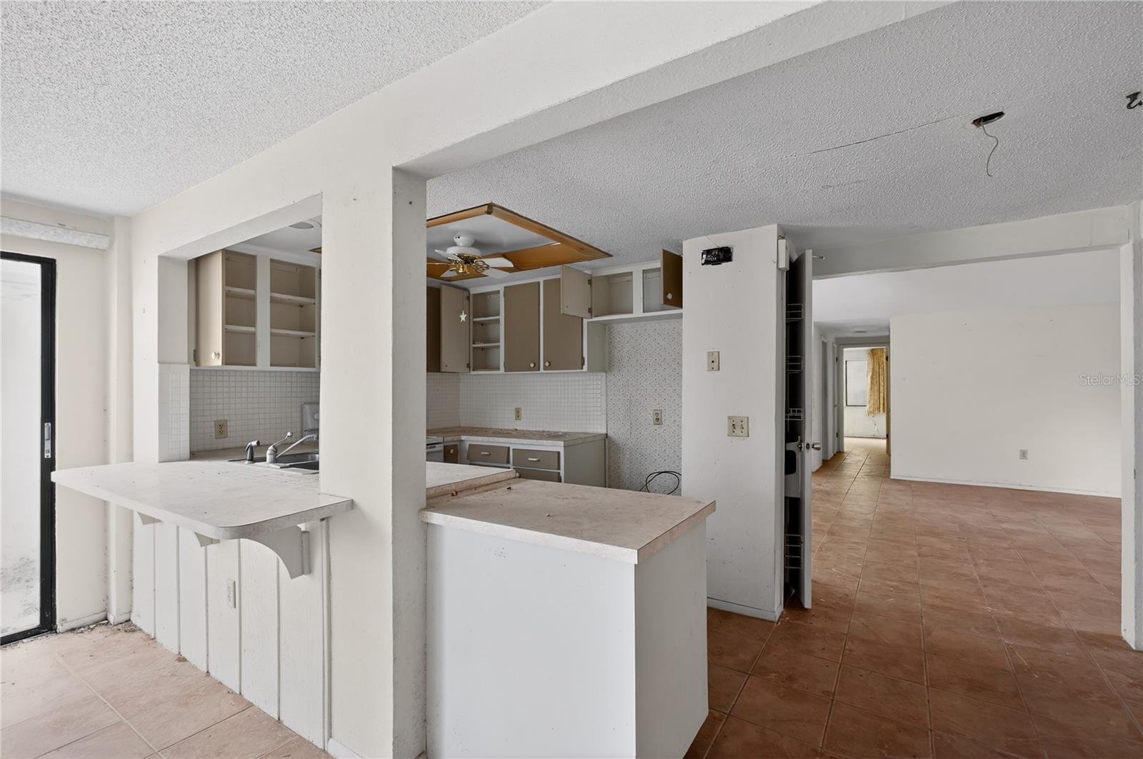BEACON WOODS VILLAGE - Residential