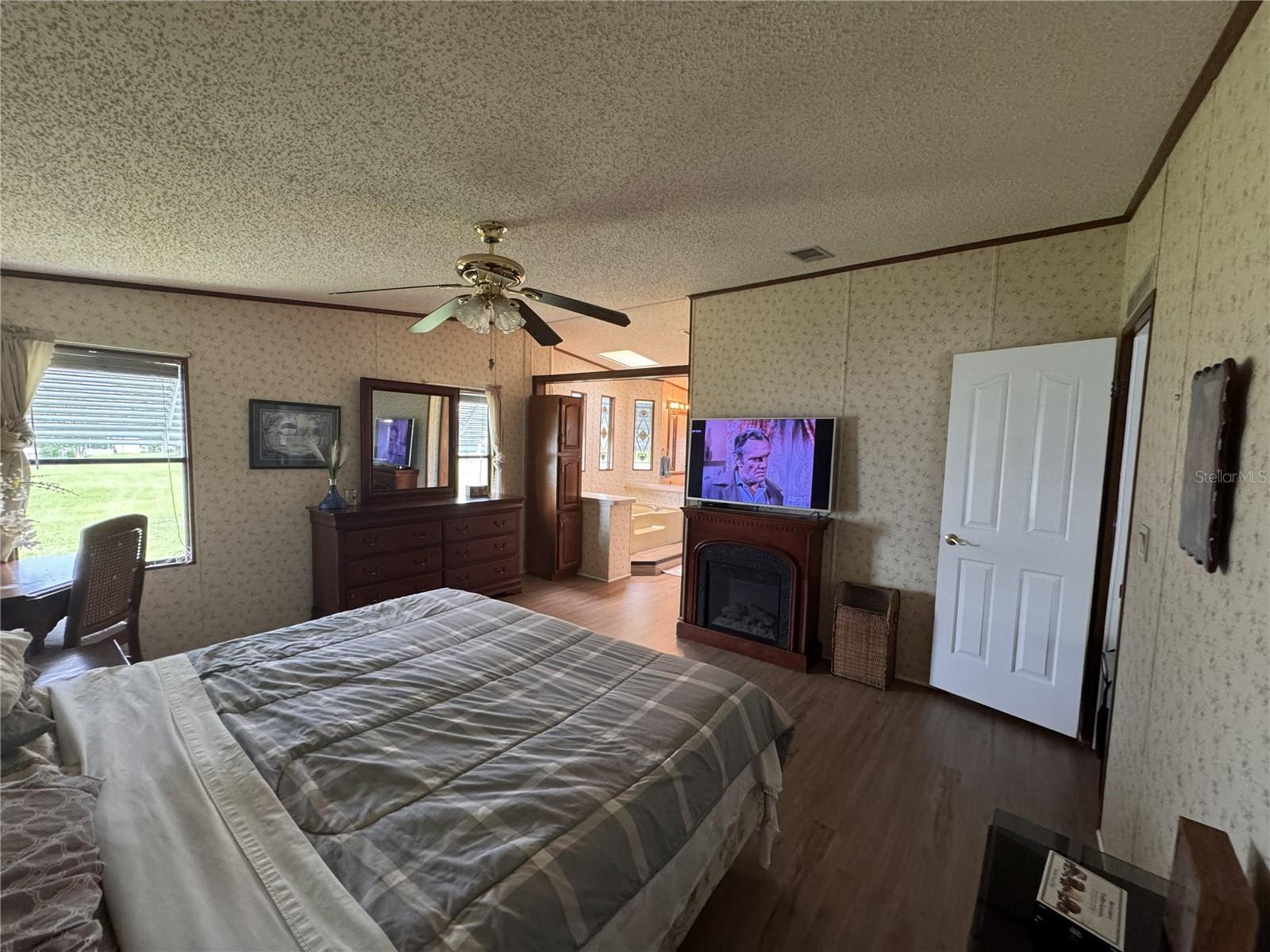 ZELLWOOD STATION COOP MH PARK - Residential