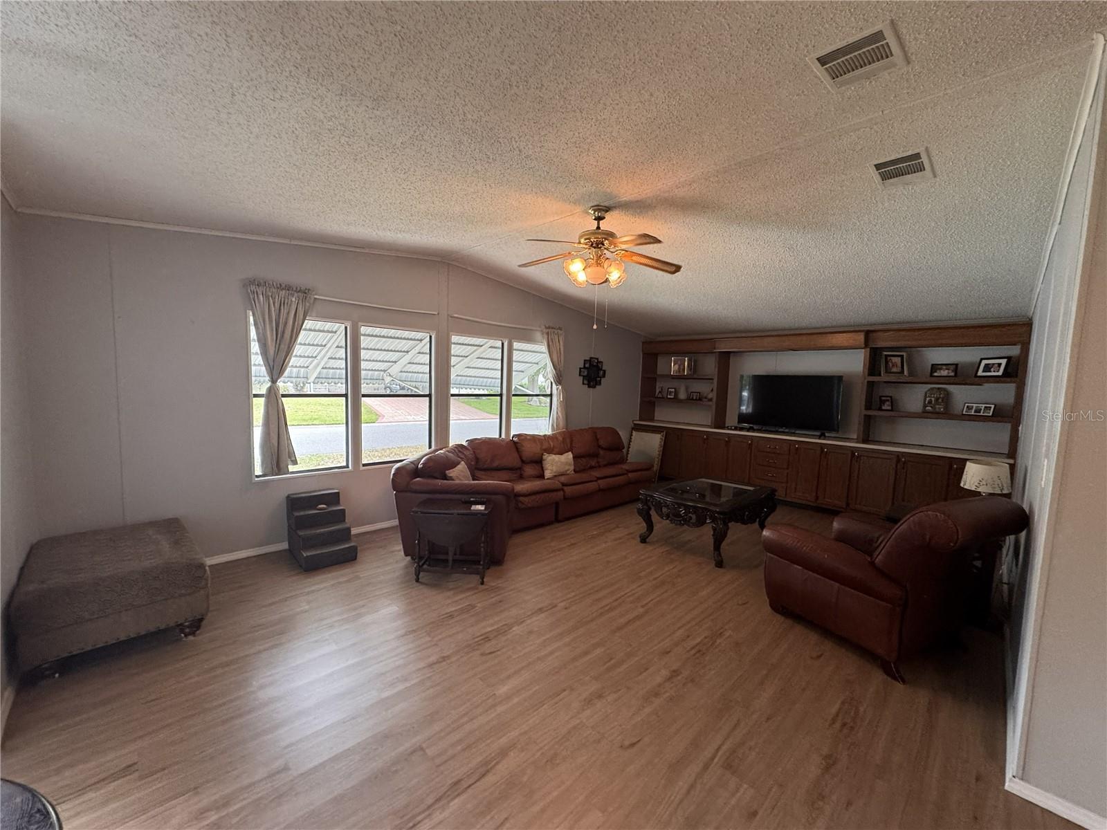 ZELLWOOD STATION COOP MH PARK - Residential