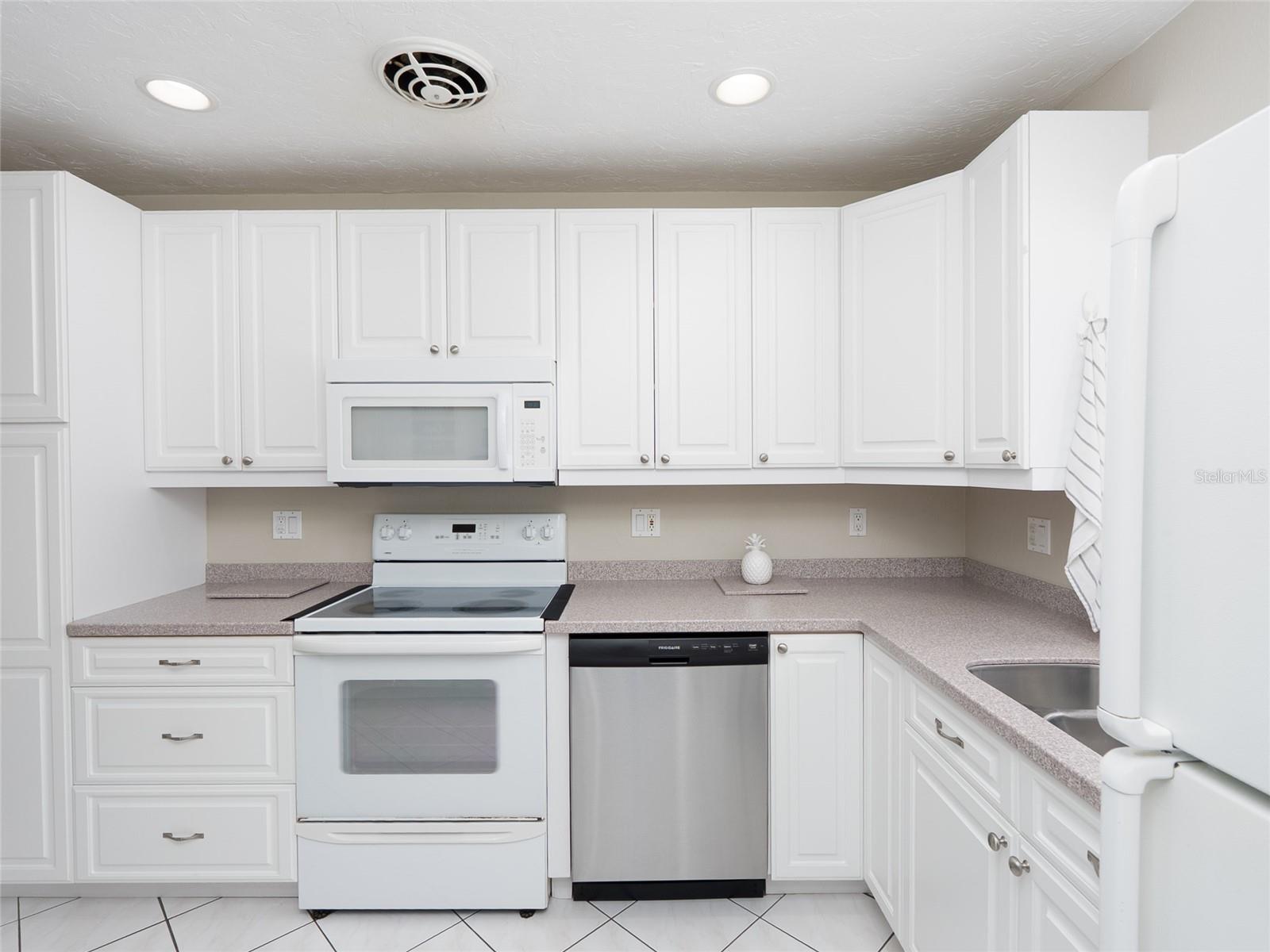 BELLEVUE TERRACE - Residential