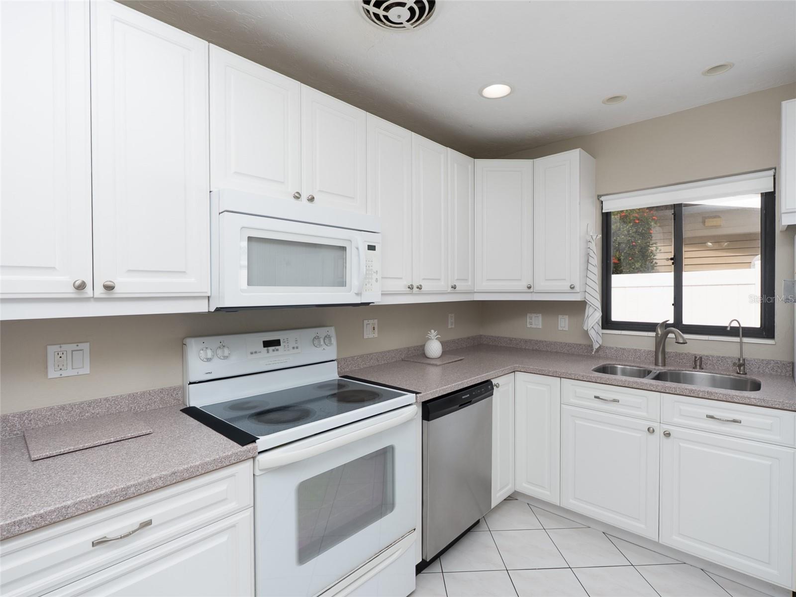 BELLEVUE TERRACE - Residential