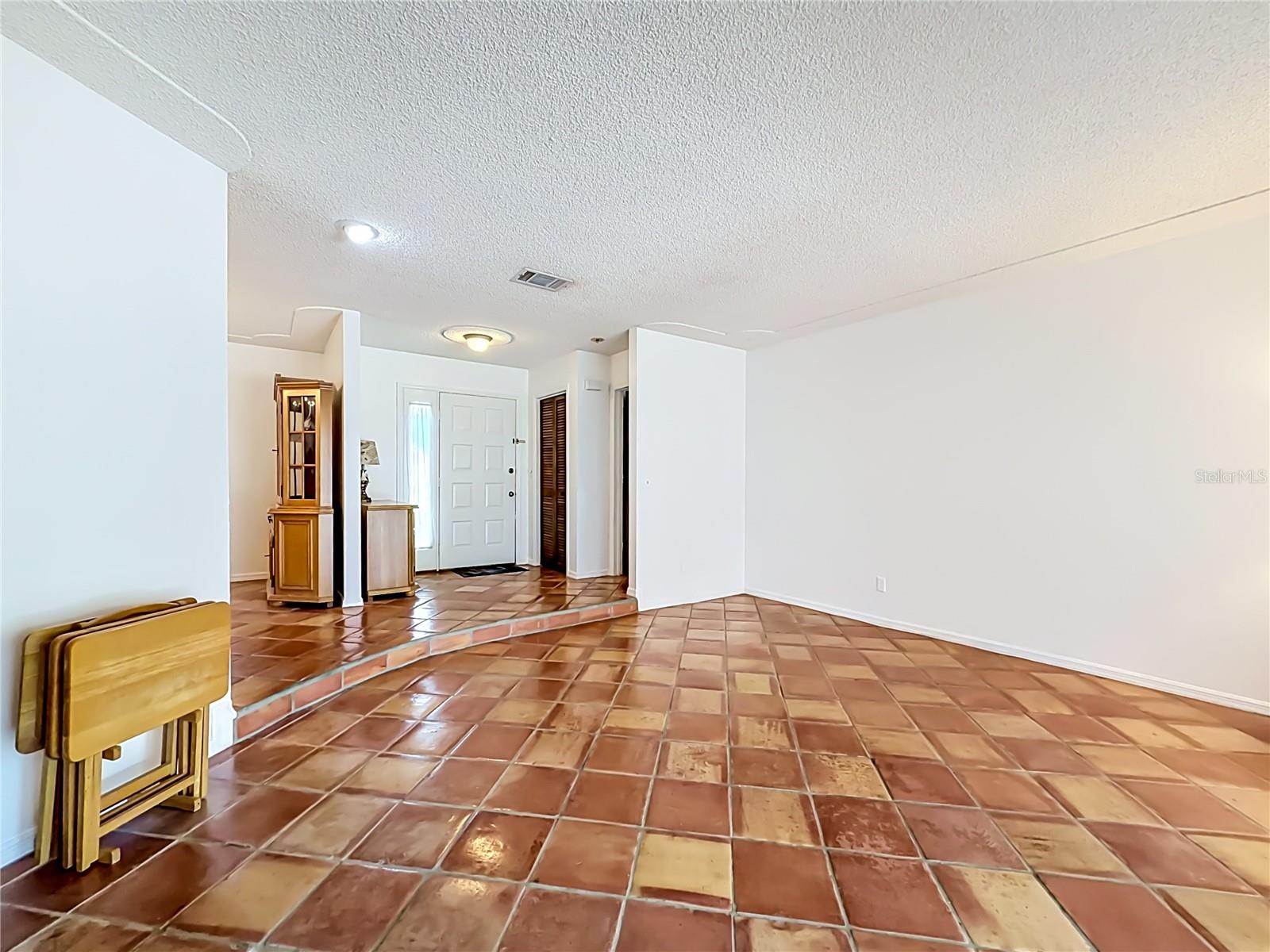 RIVERSIDE LANDING - Residential