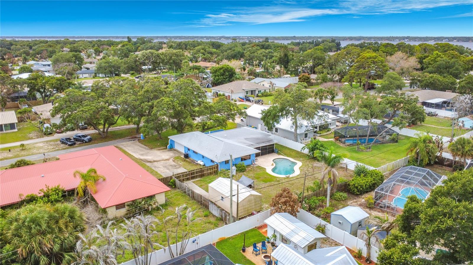 RIVERSIDE LANDING - Residential