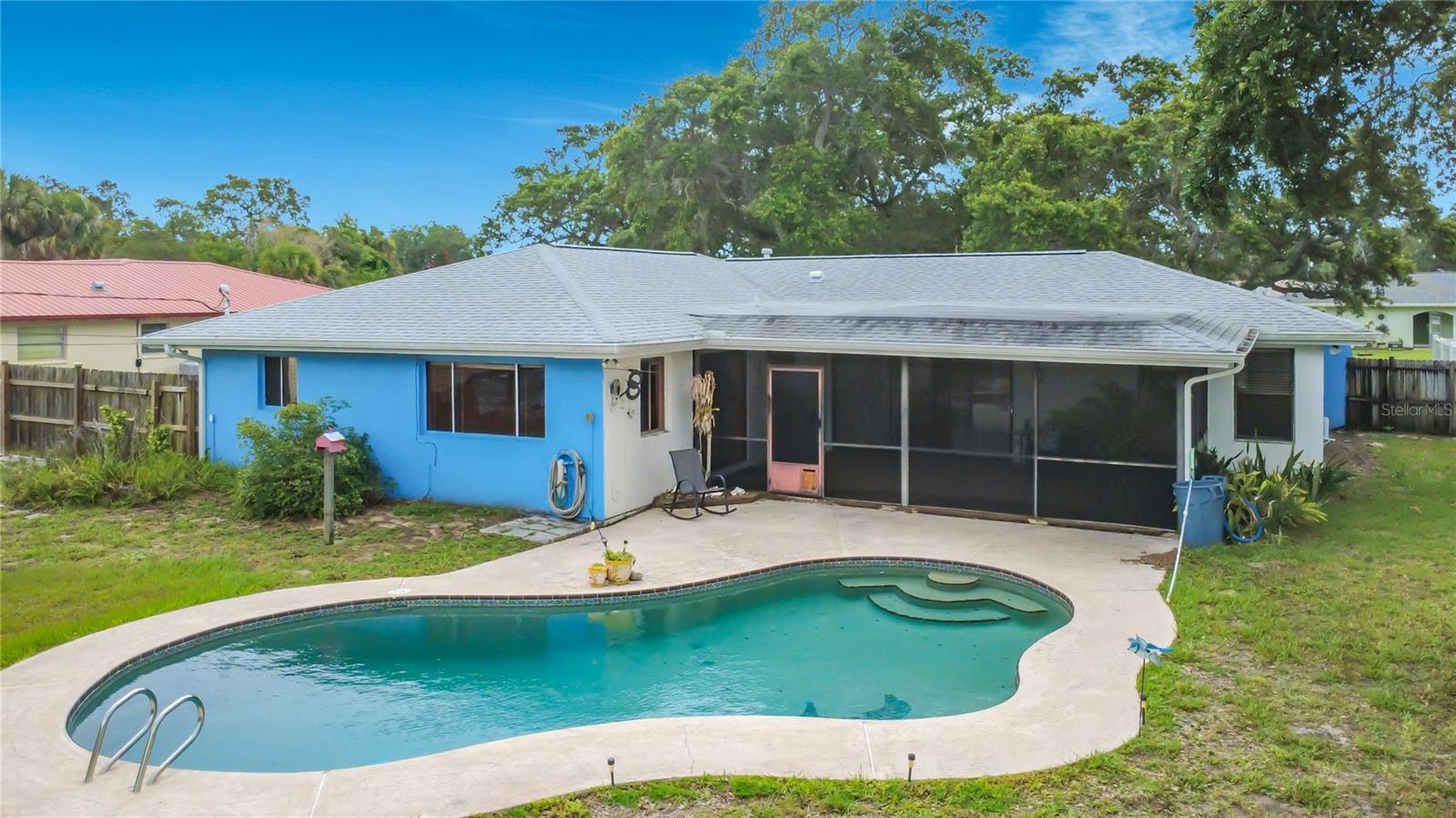RIVERSIDE LANDING - Residential
